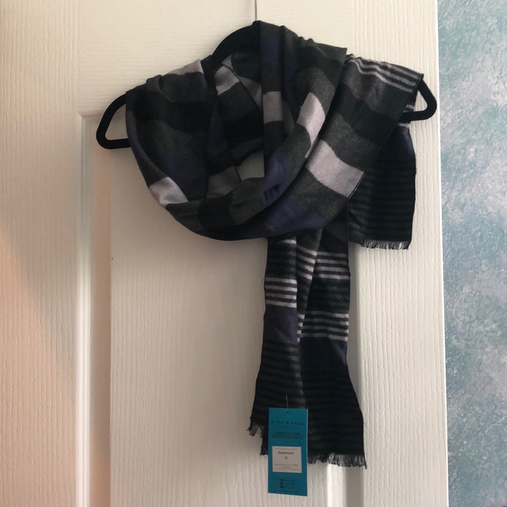Five four scarf